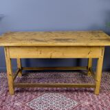 Table à manger vintage en pin baltique rustique, années 1930