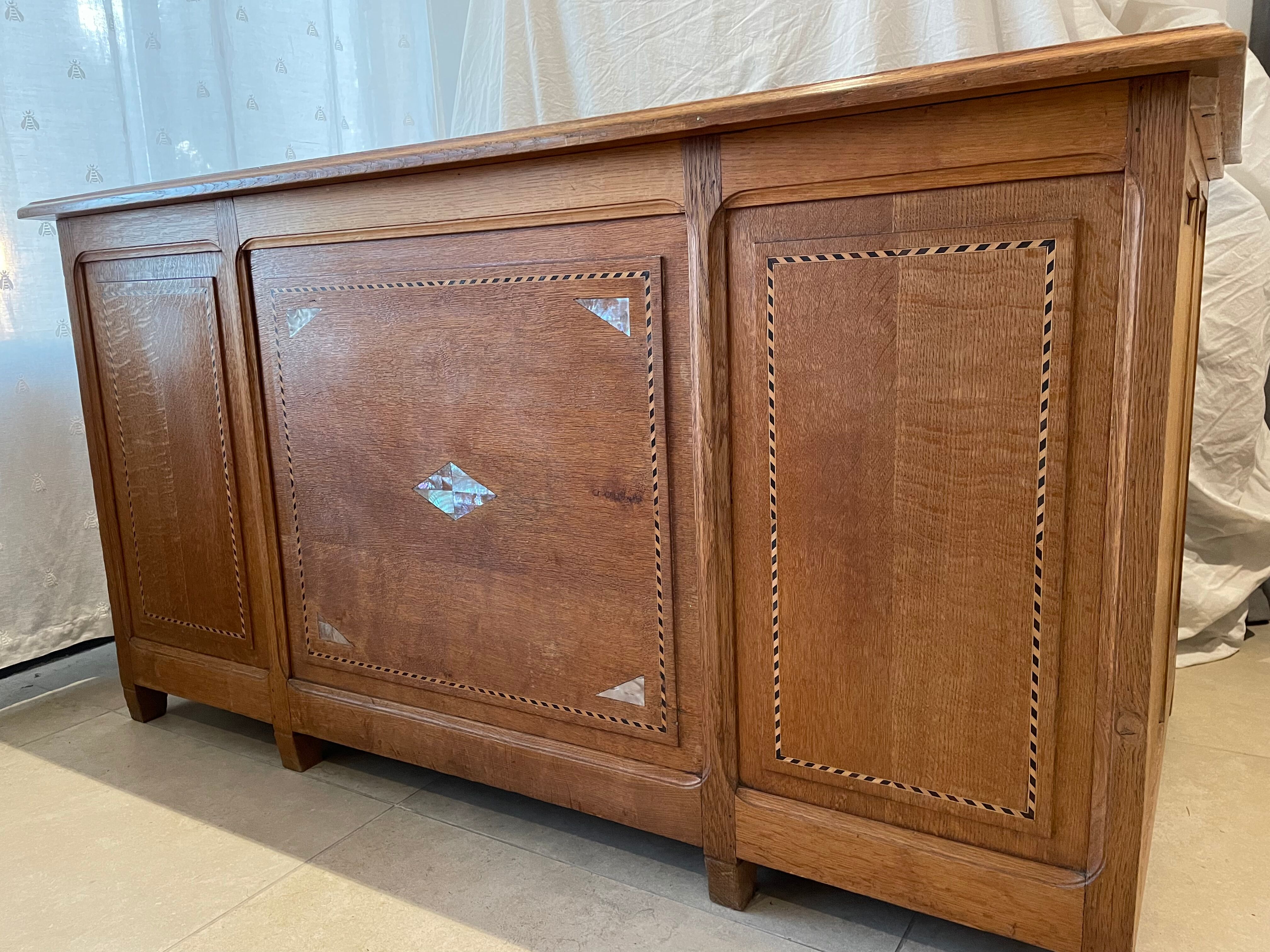 Minister's Office in Oak