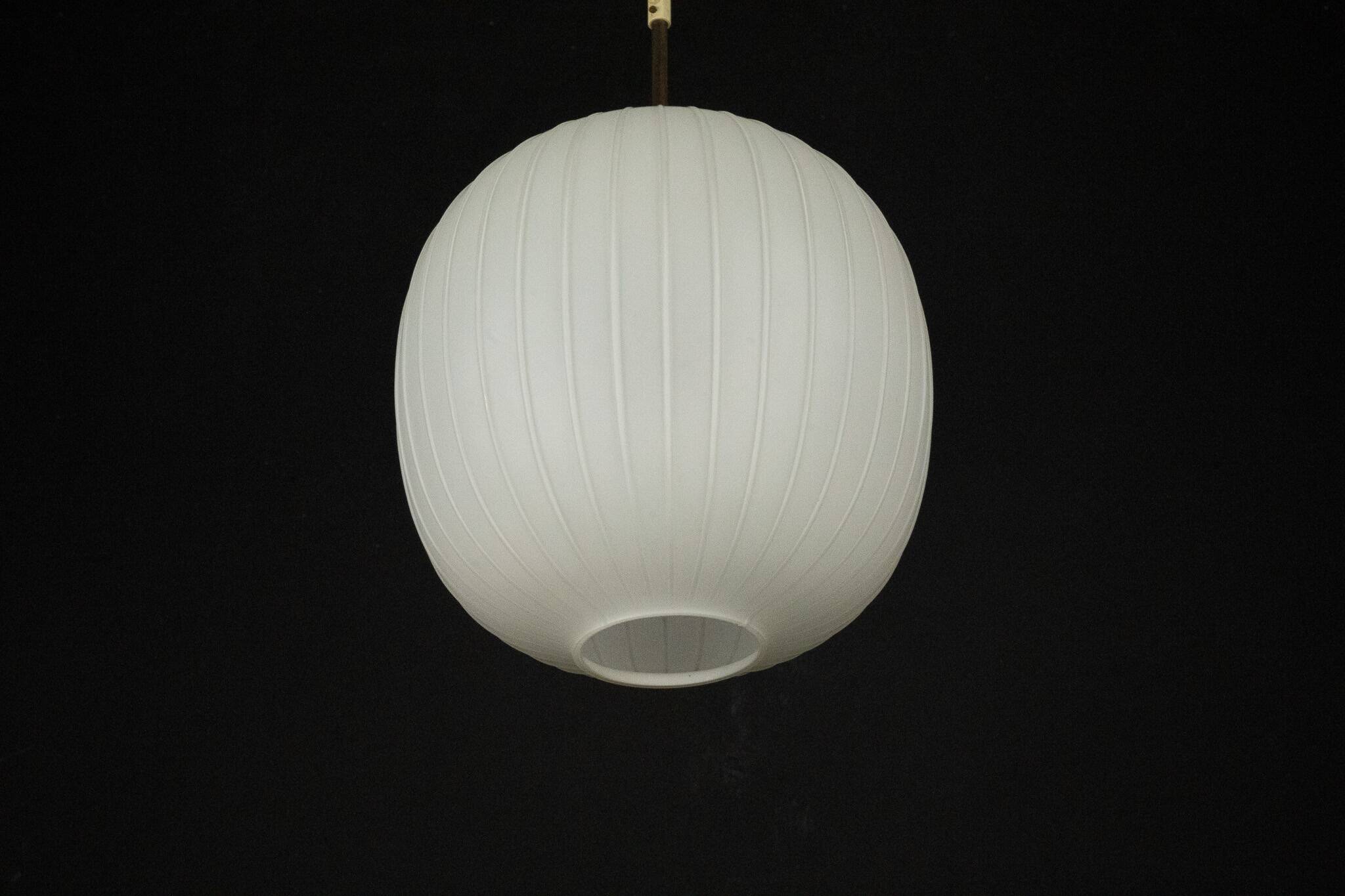 Mid-Century Italian pendant light in the style of Arredoluce Monza. Italy 1950