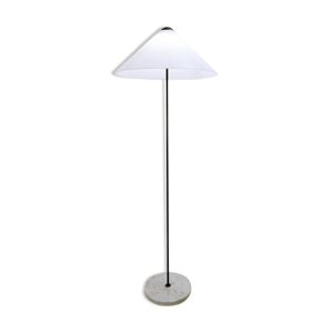 lampadaire moderne d’Italie - milieu