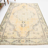 Classic faded yellow oushak rug 269x176cm