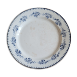 Serving dish in iron earth