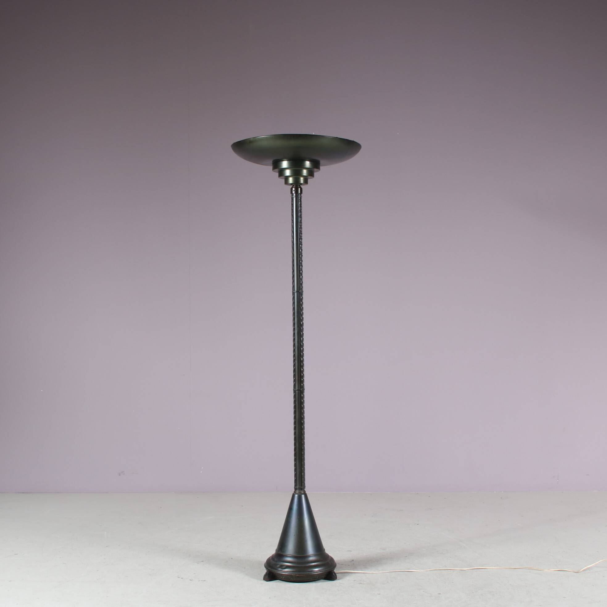 1930s Uplighter floor lamp in Amsterdamse School style, Netherlands