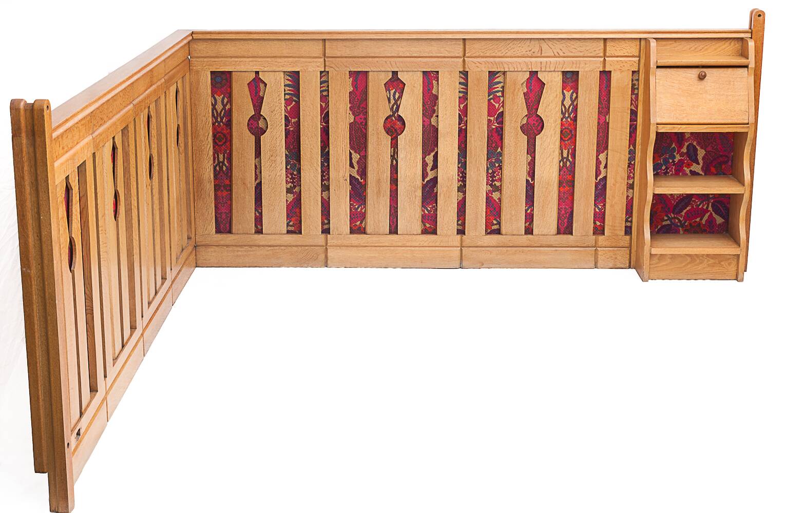 Guillerme and Chambron corner bench