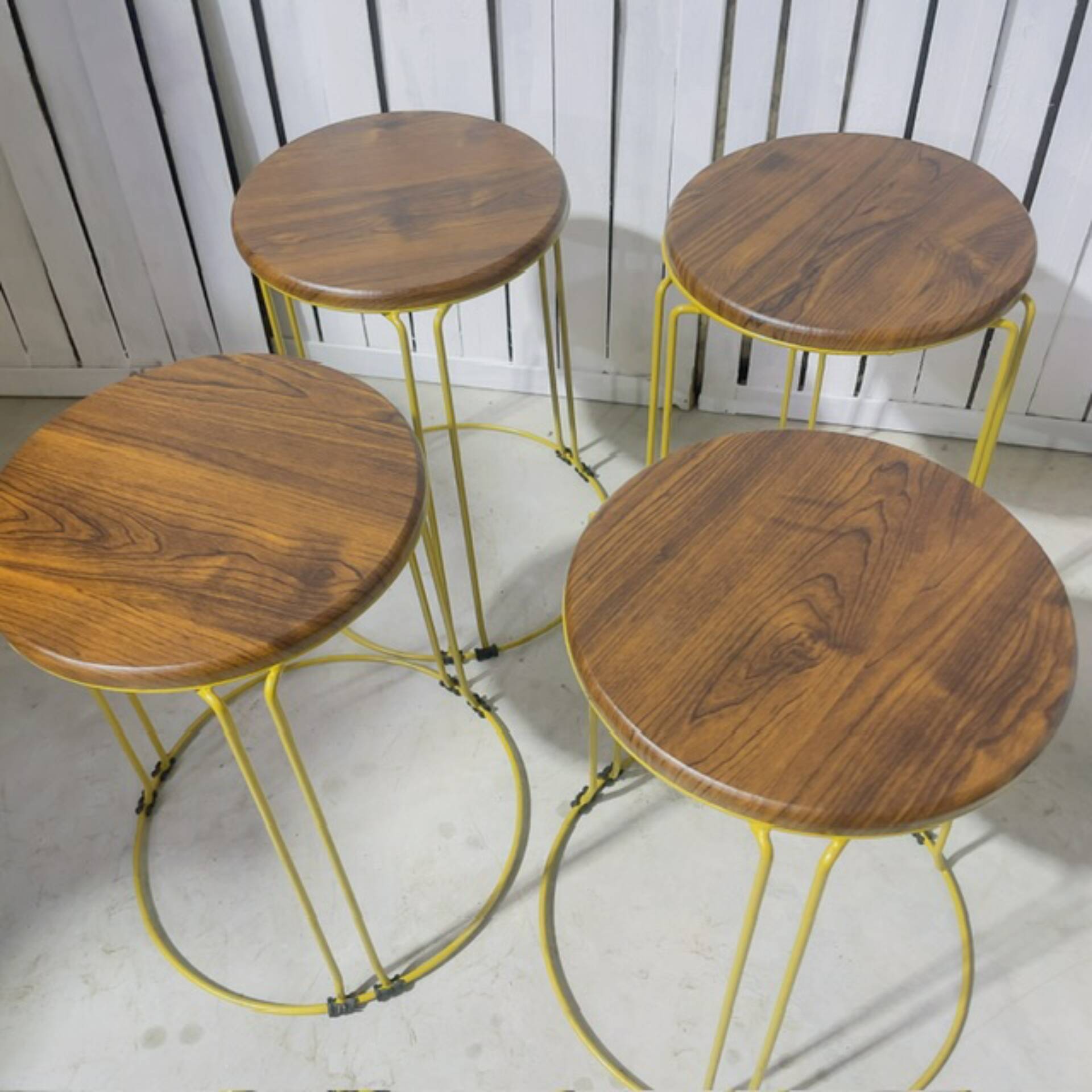 Set of 4 Hairpin Bar Stools Industrial Style