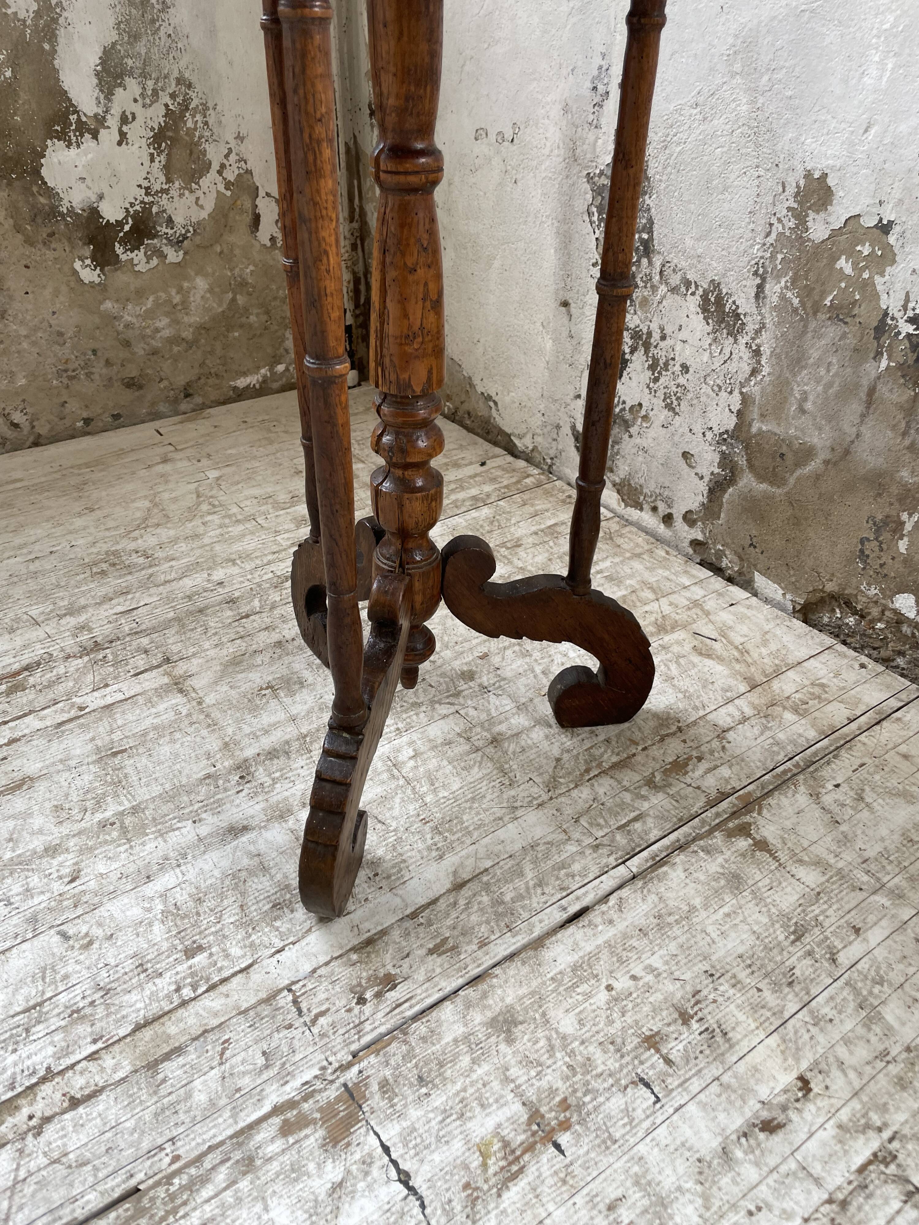 19th century oak pedestal console