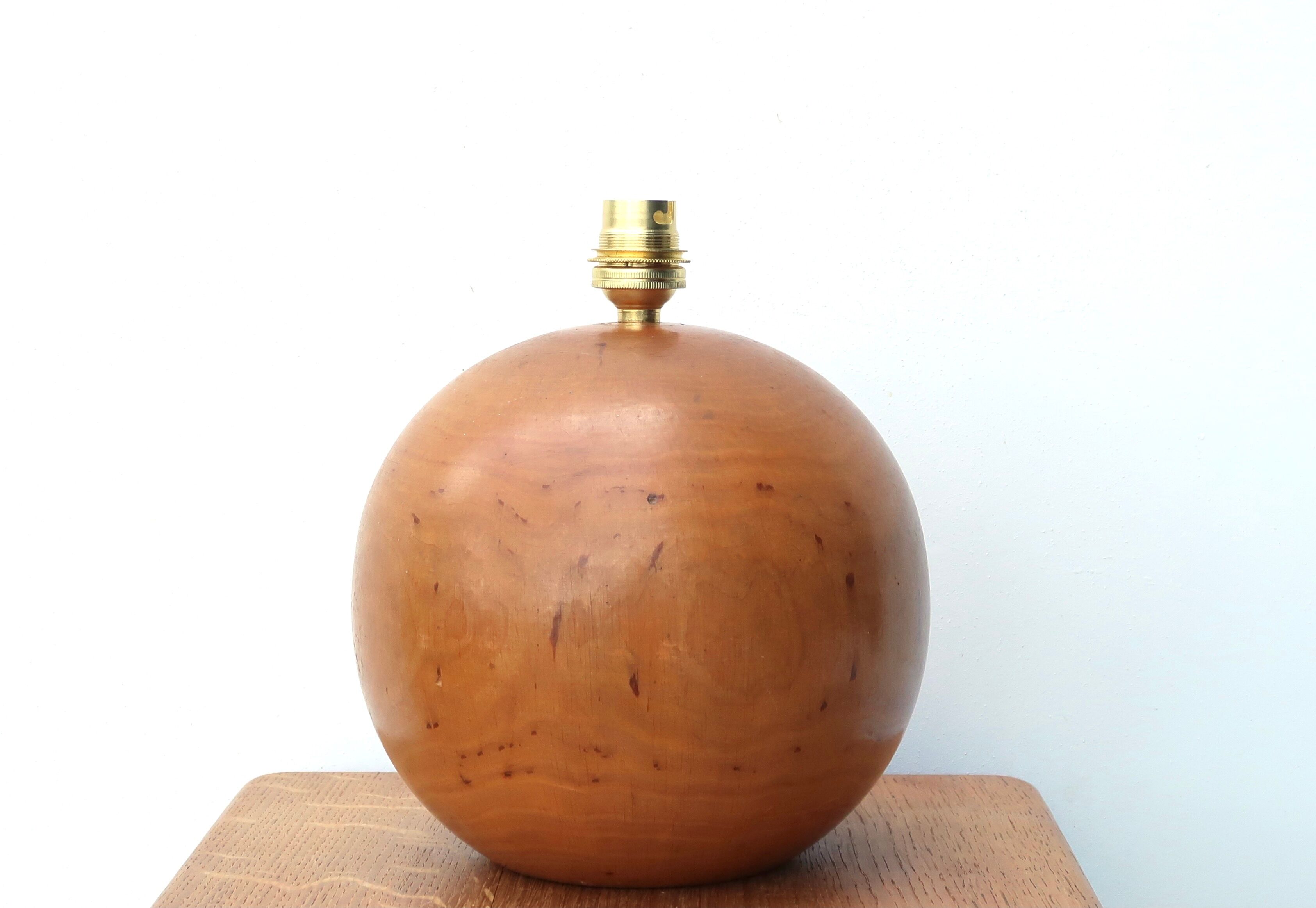 Wooden ball lamp with raffia lampshade 70s