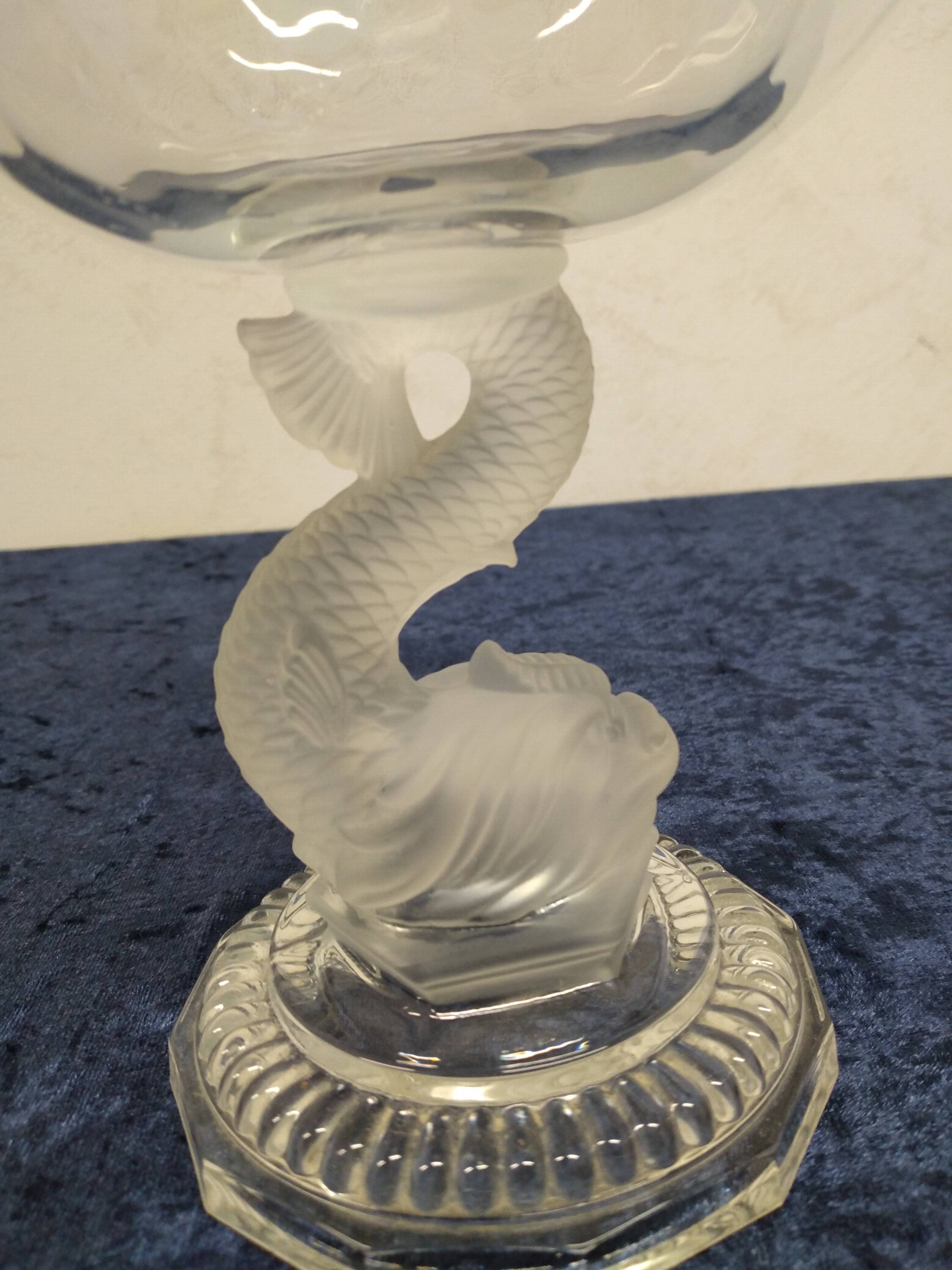 Bonbonnière ancienne en cristal et verre dépoli pied formant un poisson