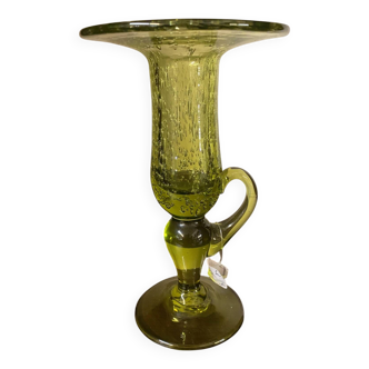 Biot candle holder in blown glass with anise green bubbles and handle
