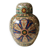 Large Potiche/Lidded Vase/Tea Pot, Asian/Japanese Satsuma Ginger. Ball shape. Decor Floral medallions. Dim 33 x 23 cm