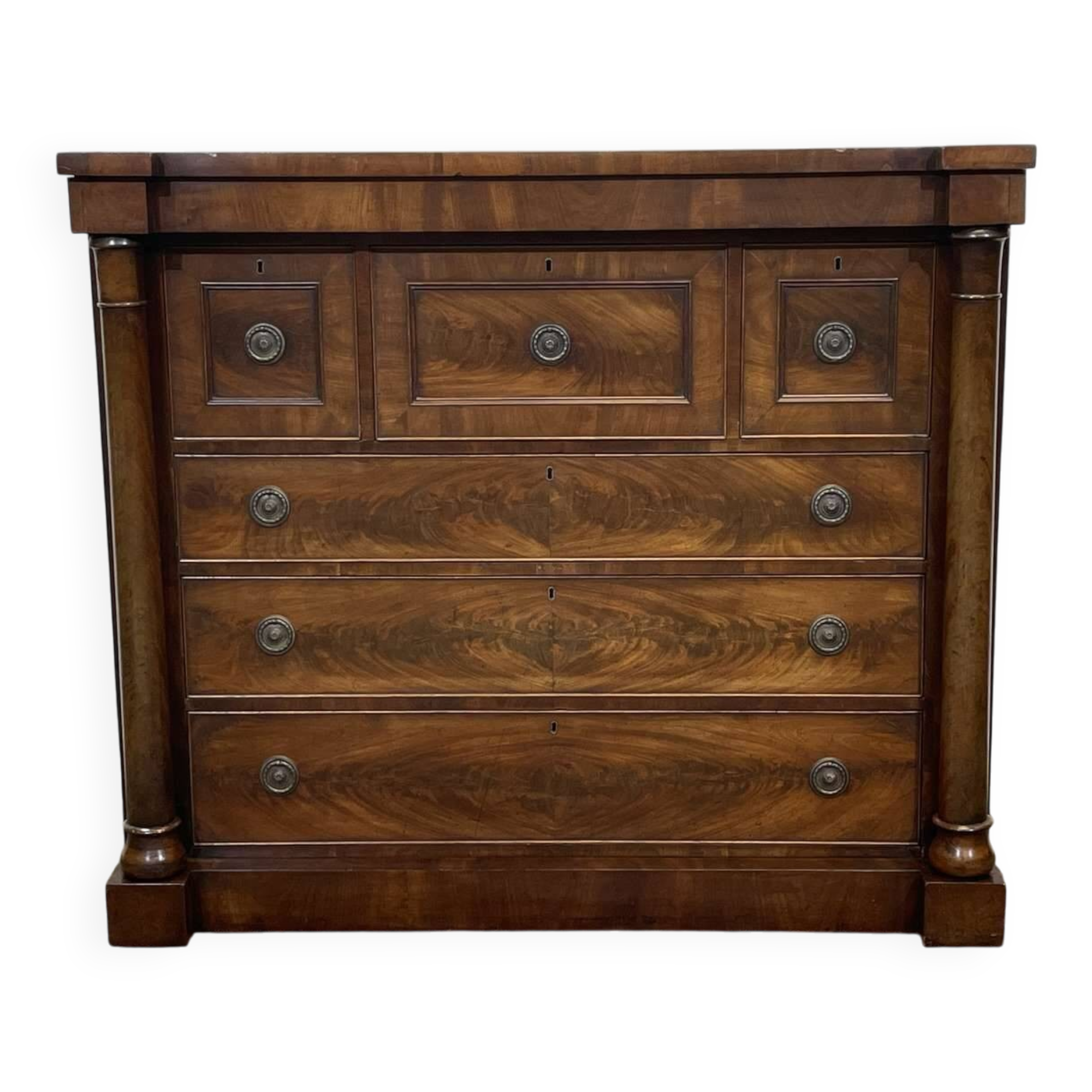 19th century Victorian mahogany chest of drawers