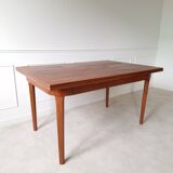 Scandinavian table
