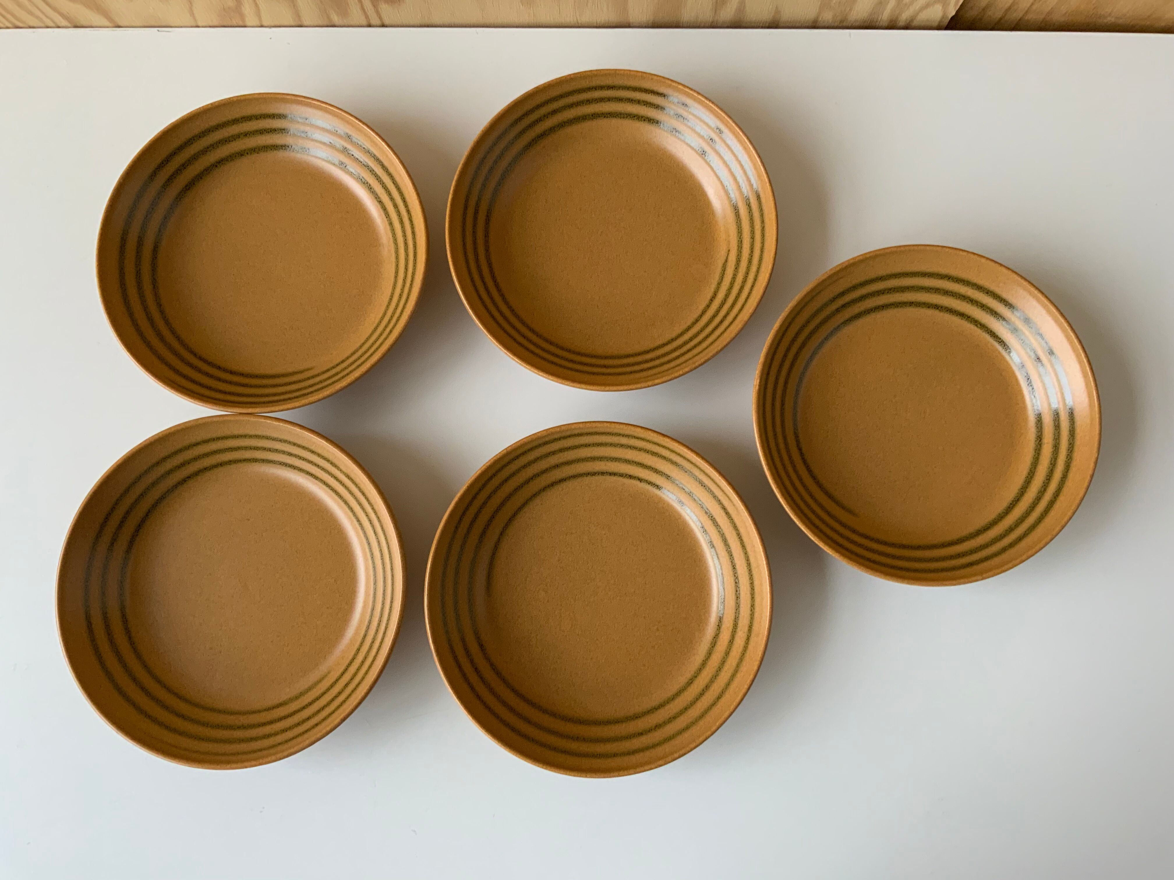 Stoneware plates