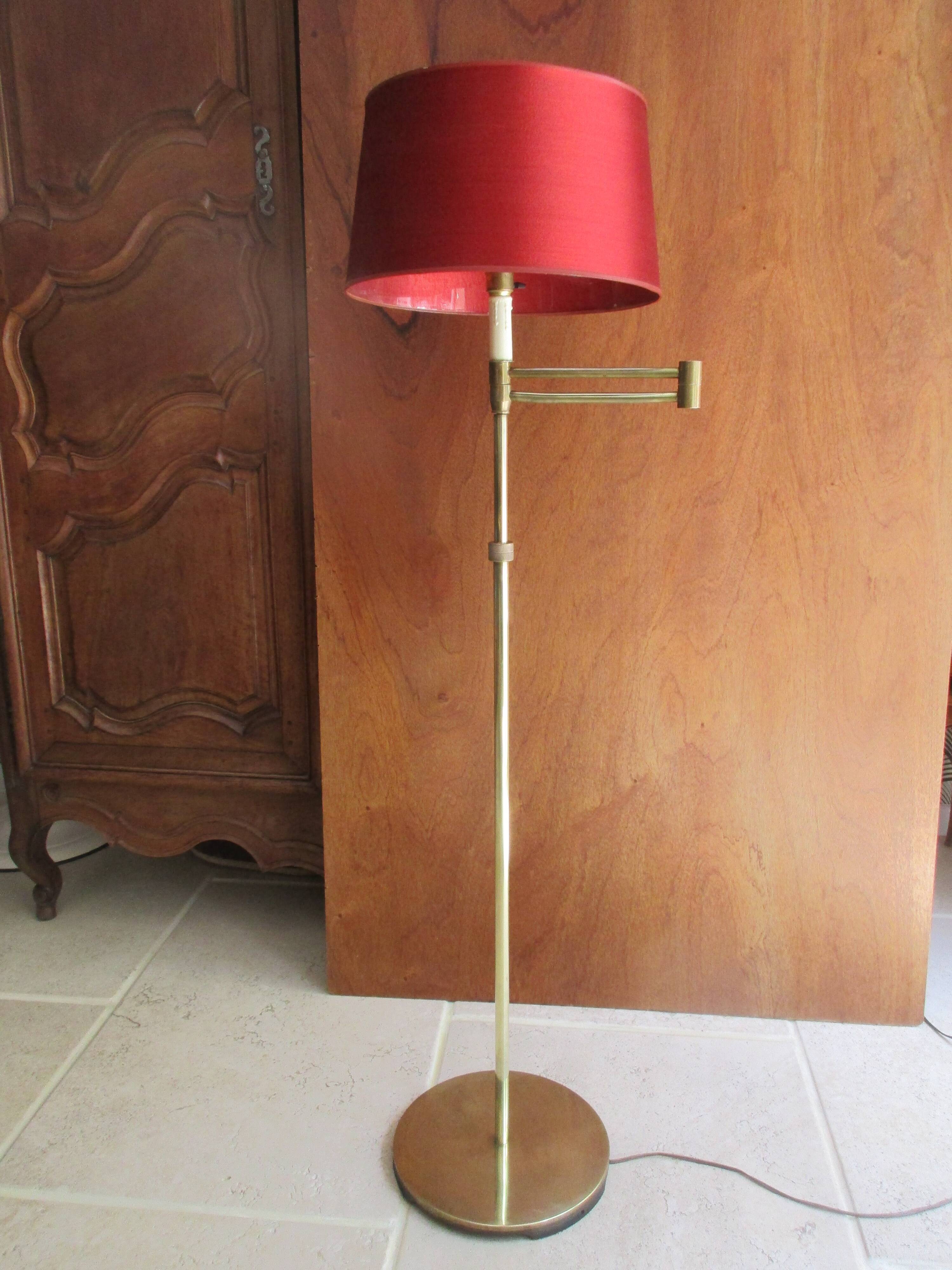 Depliable and articulated foot reader lamp