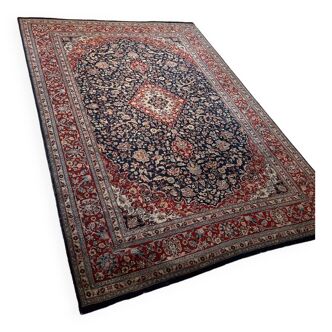 Oriental carpet