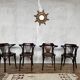 ✨ Set of 4 vintage curved wood armchairs – Timeless elegance