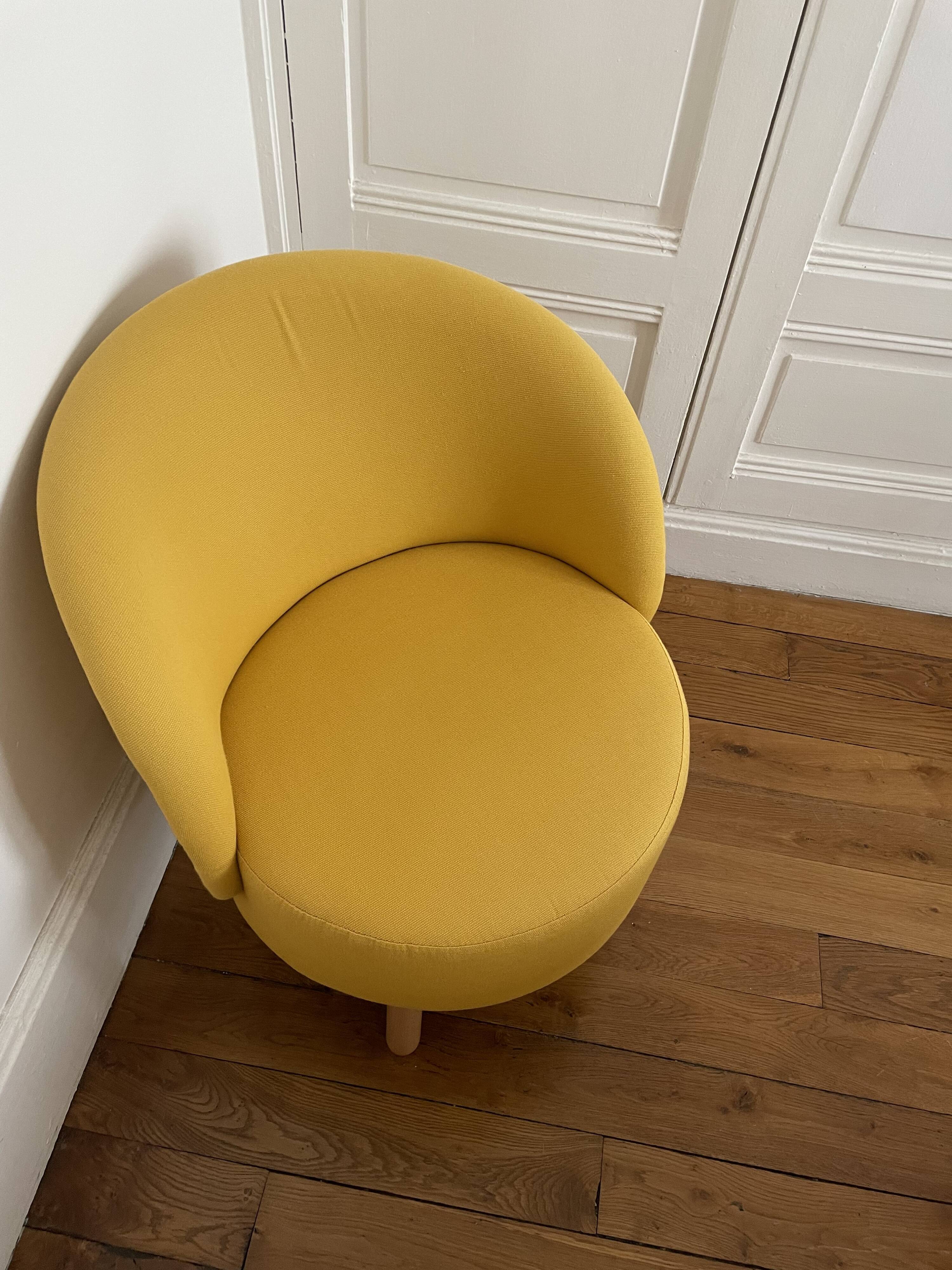 Fauteuil crapaud jaune moutarde habitat