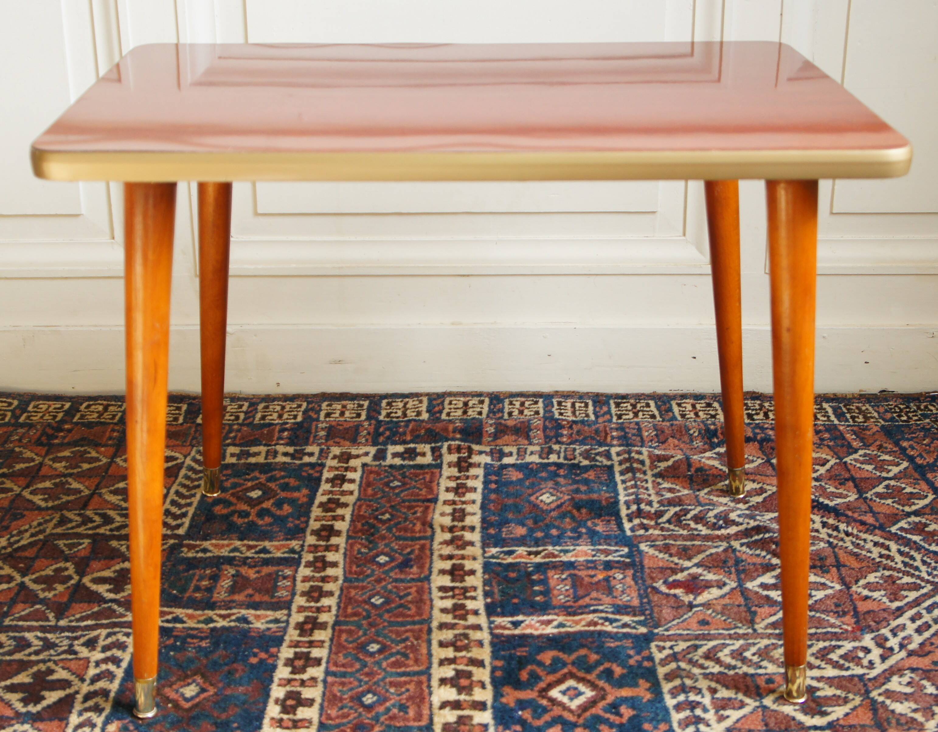 Table d'appoint en formica & bois