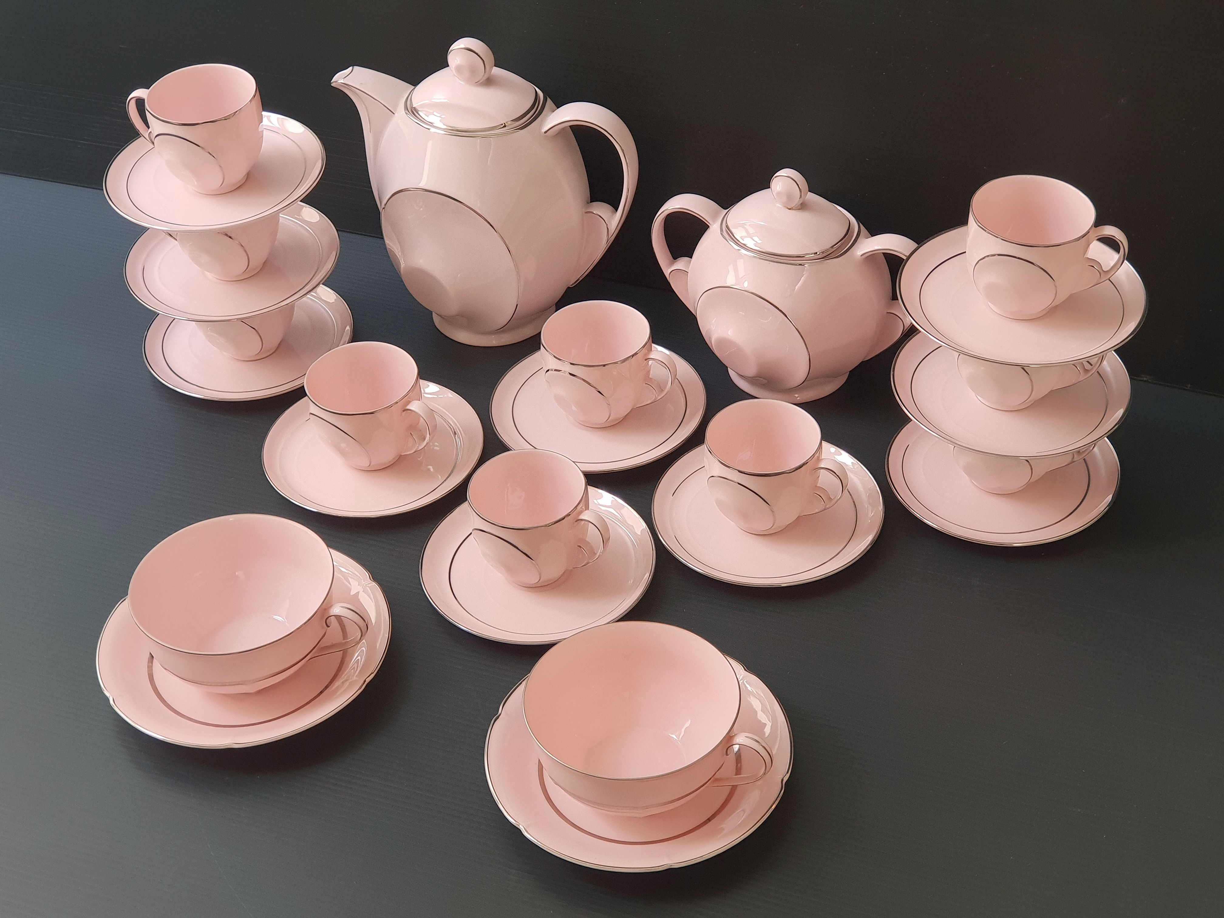 Service - coffee - lunch Epiag art deco