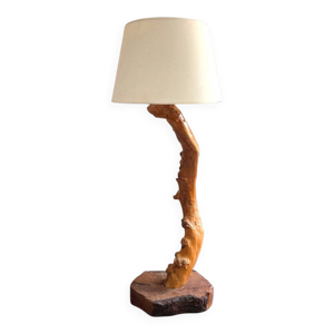 lampadaire brutaliste