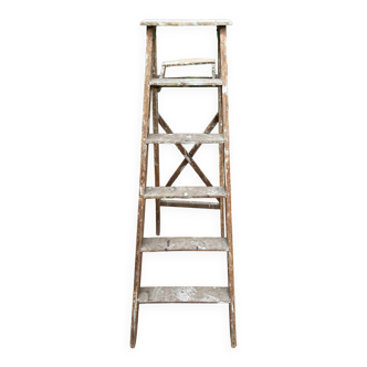 Ancient painter's stepladder