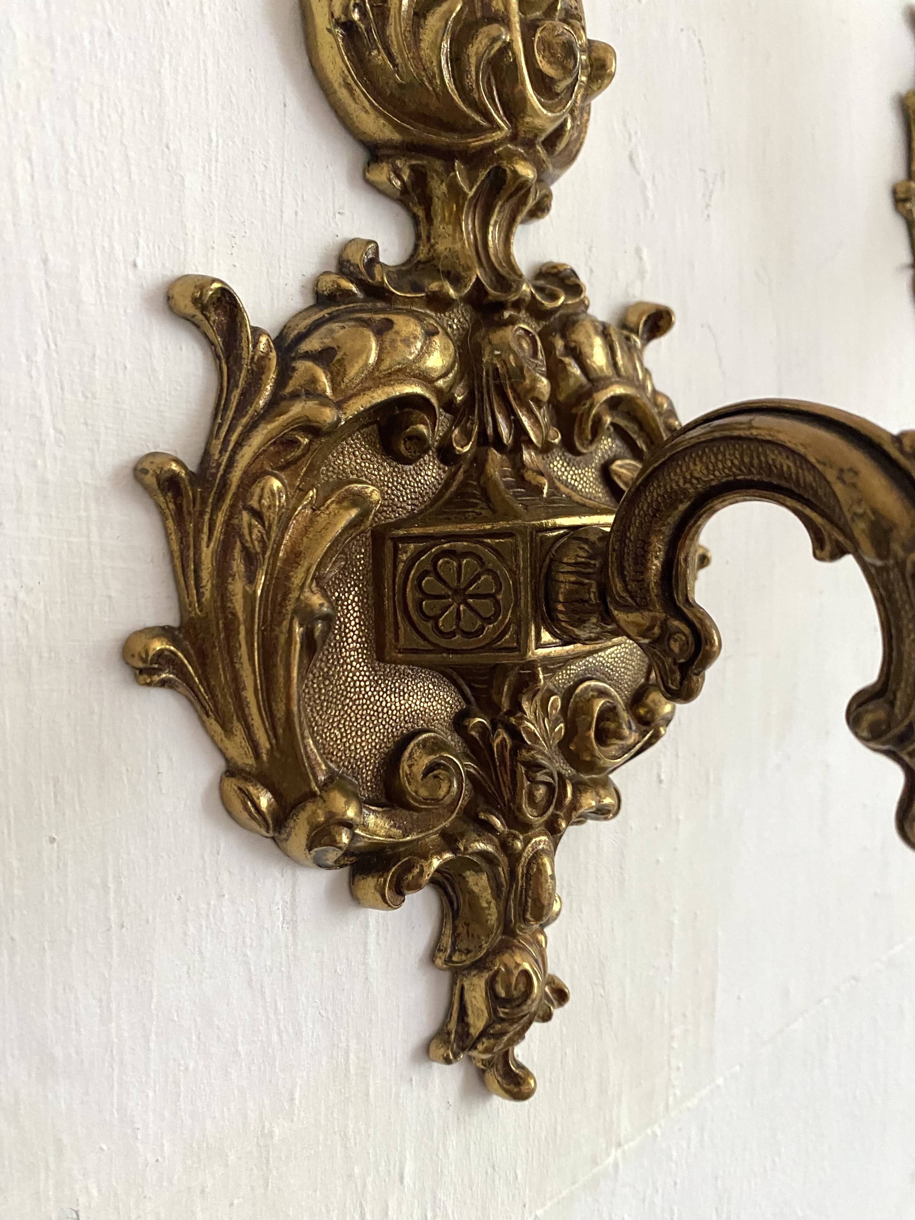 Pair of 1-light gilded brass wall lights