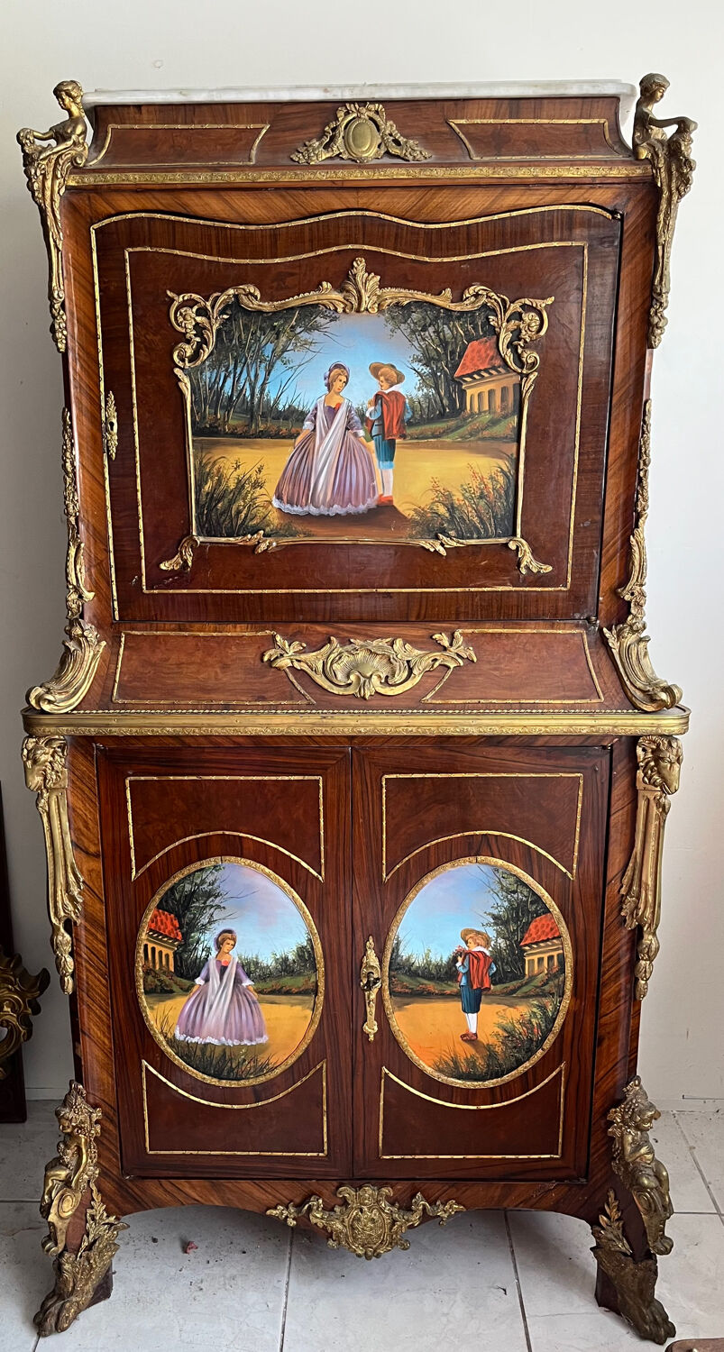 Ancient cabinet of curiosities