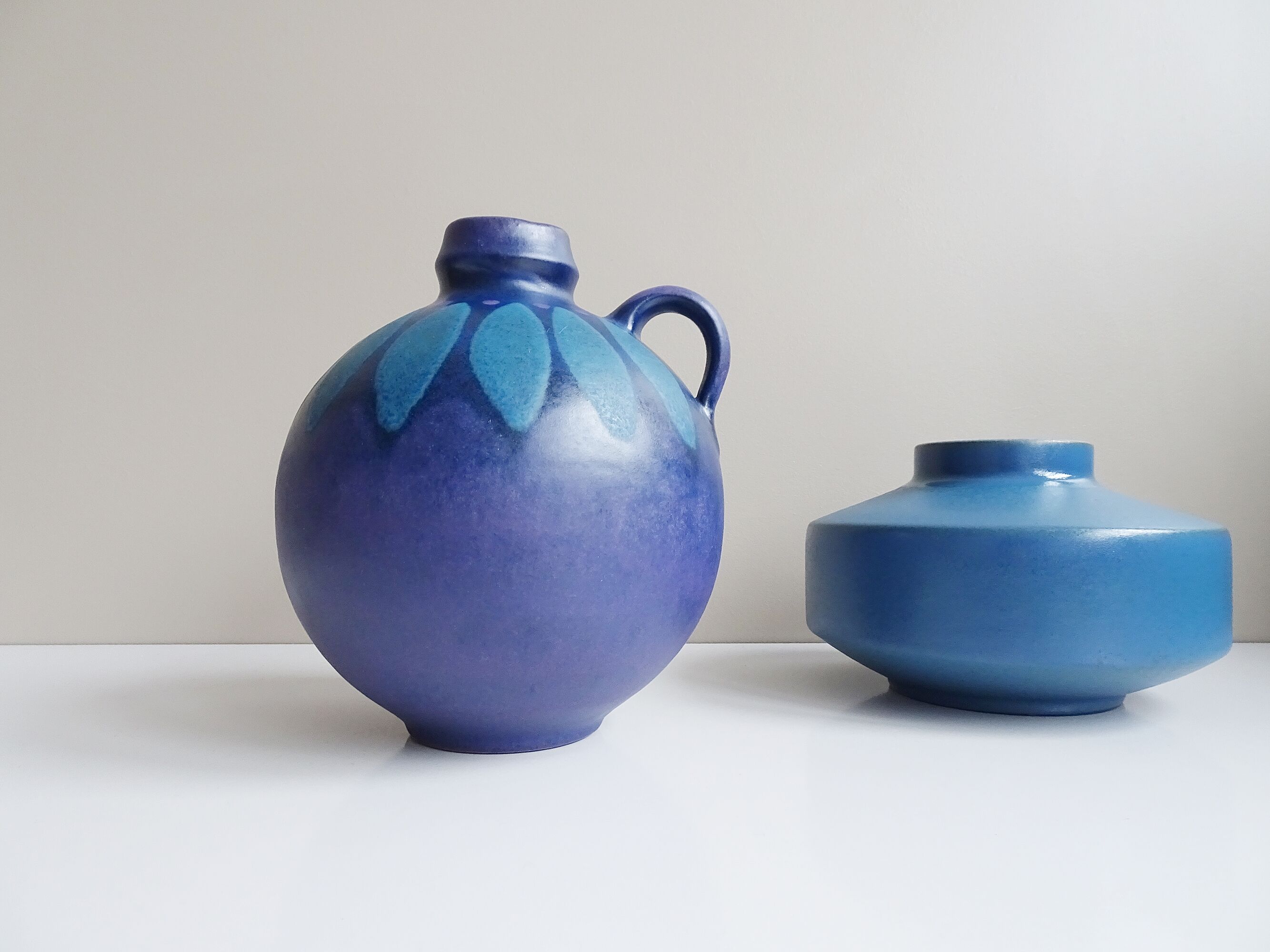 Vase by KMK Decor Viola