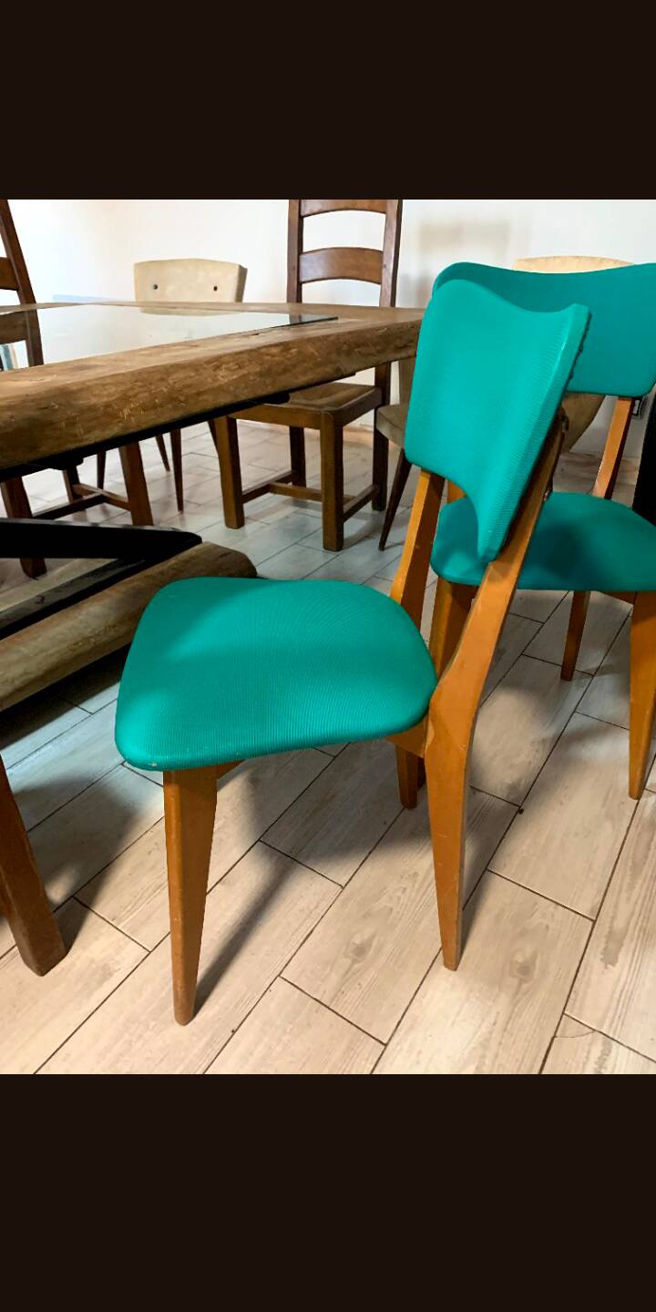 Title: Pair of vintage chairs from the 50s/60s – green vinyl seat in style