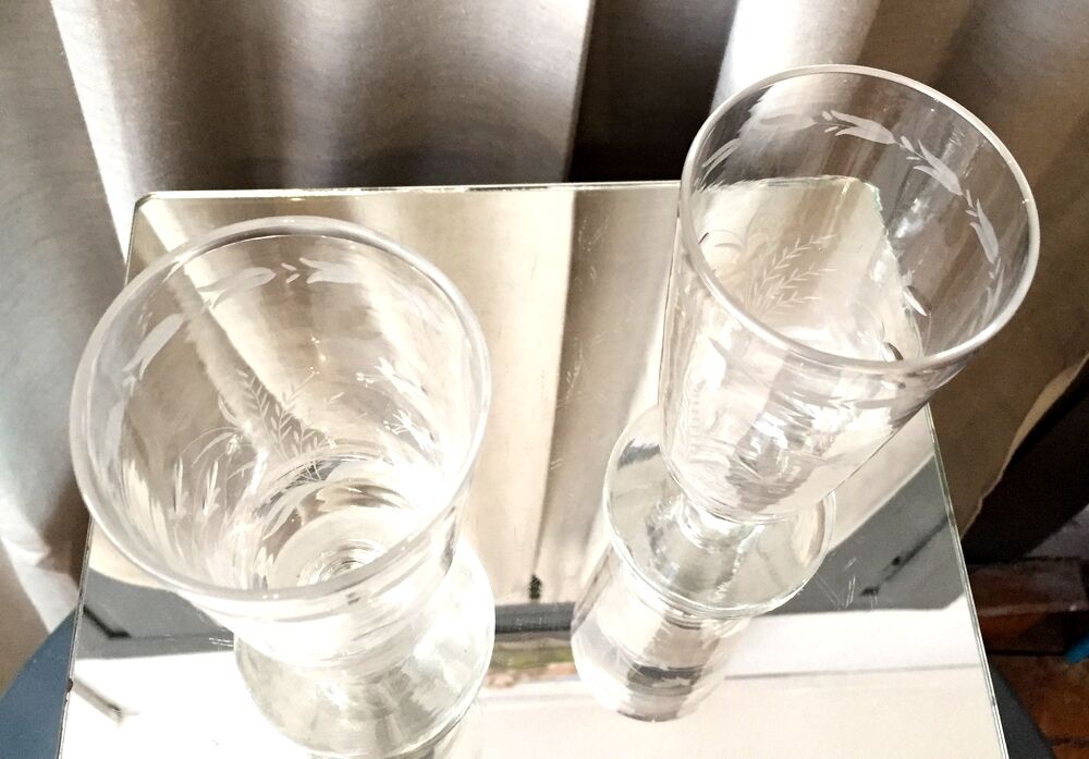Duo de verre a cafe en verre epais a decor floral