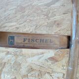 Fishel bistro parrot