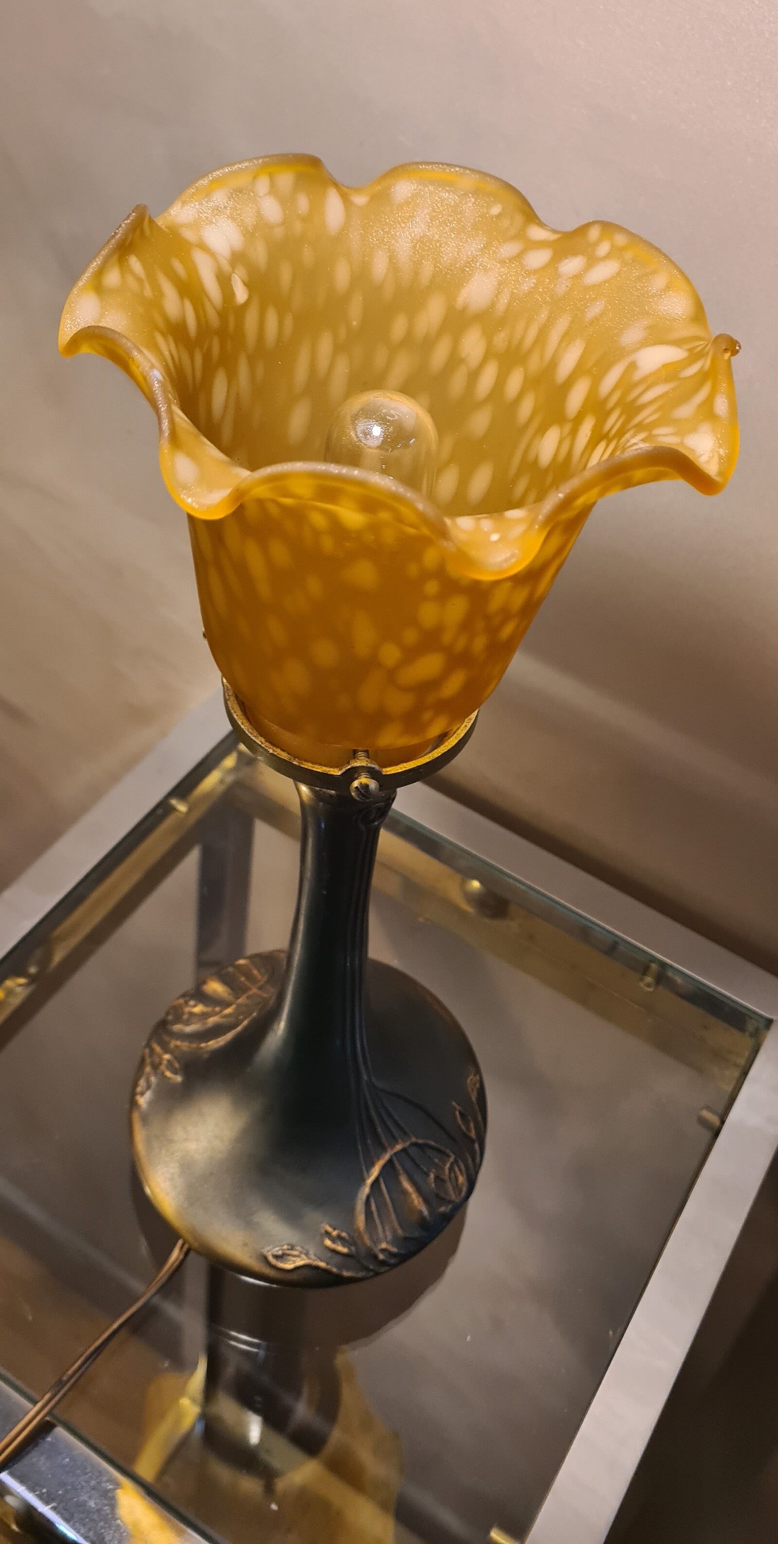 Art Nouveau style lamp