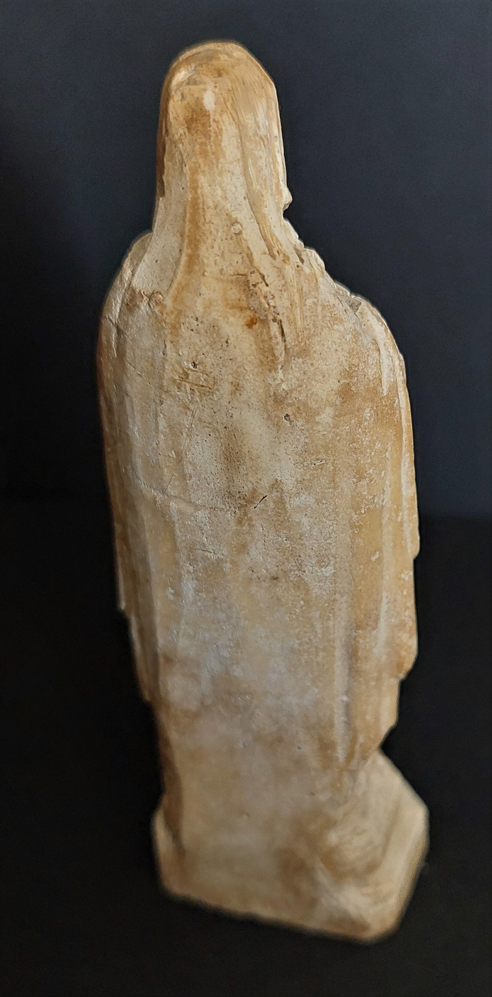 Religious statuette Holy Virgin Sacred Heart in plaster nineteenth century