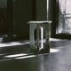 Table d'appoint en marbre Calacatta "BOND"