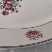 Sarreguemines oval dish, Guy model