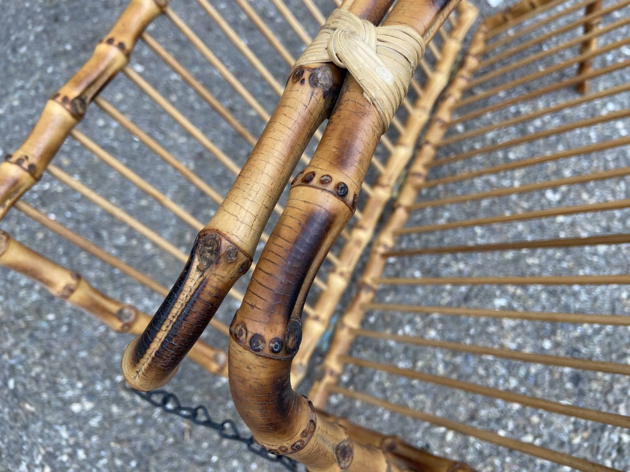 Porte revues bambou vintage 1940