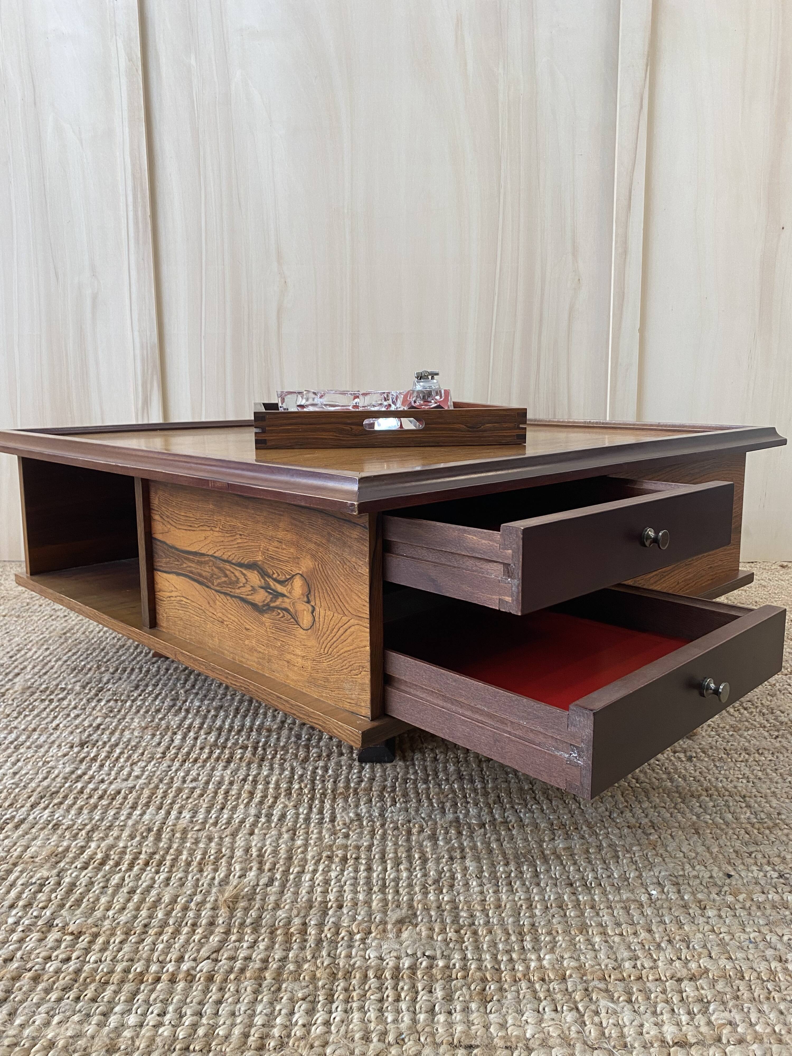 Italian coffee table in rosewood - 1960 - Saporiti
