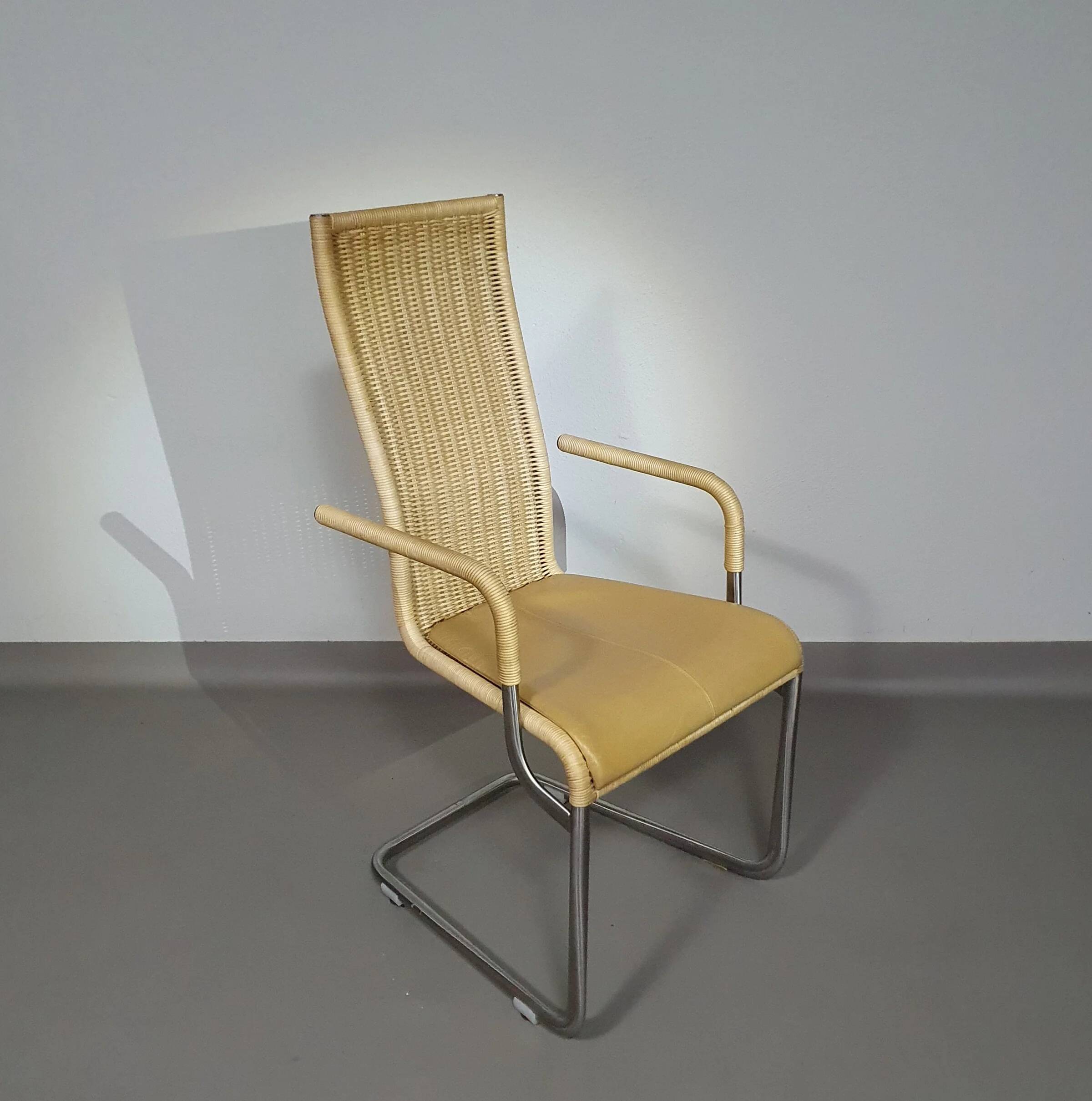 Ensemble de 4 chaises de salle à manger en osier « B25 » par Axel Bruchhäuser pour Tecta, Allemagne, années 1980