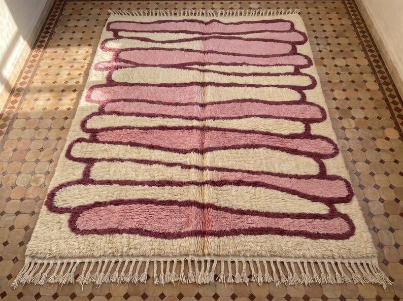 Handmade traditional Berber rug size 2-3 m