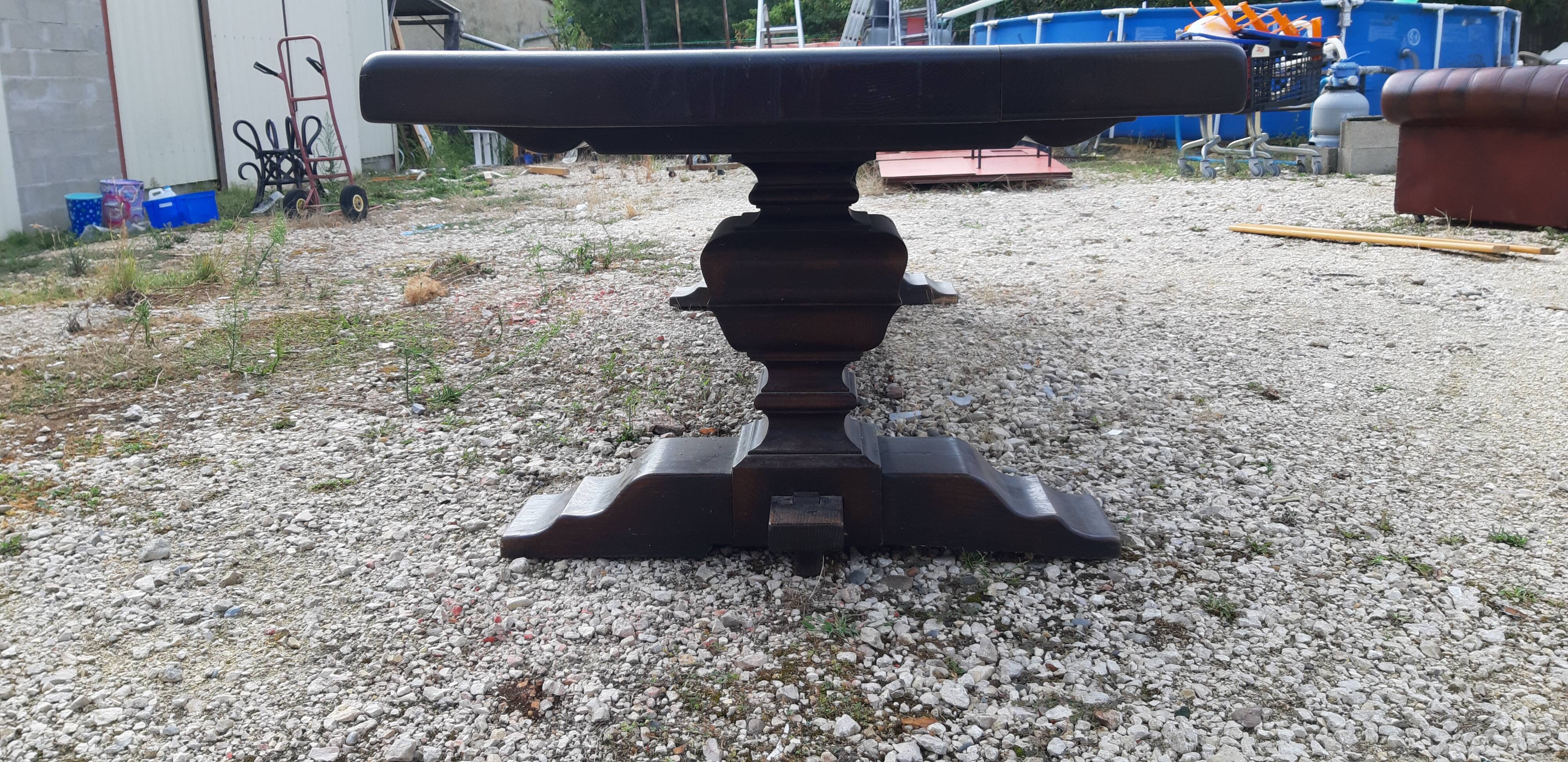 Table Monastére 18th