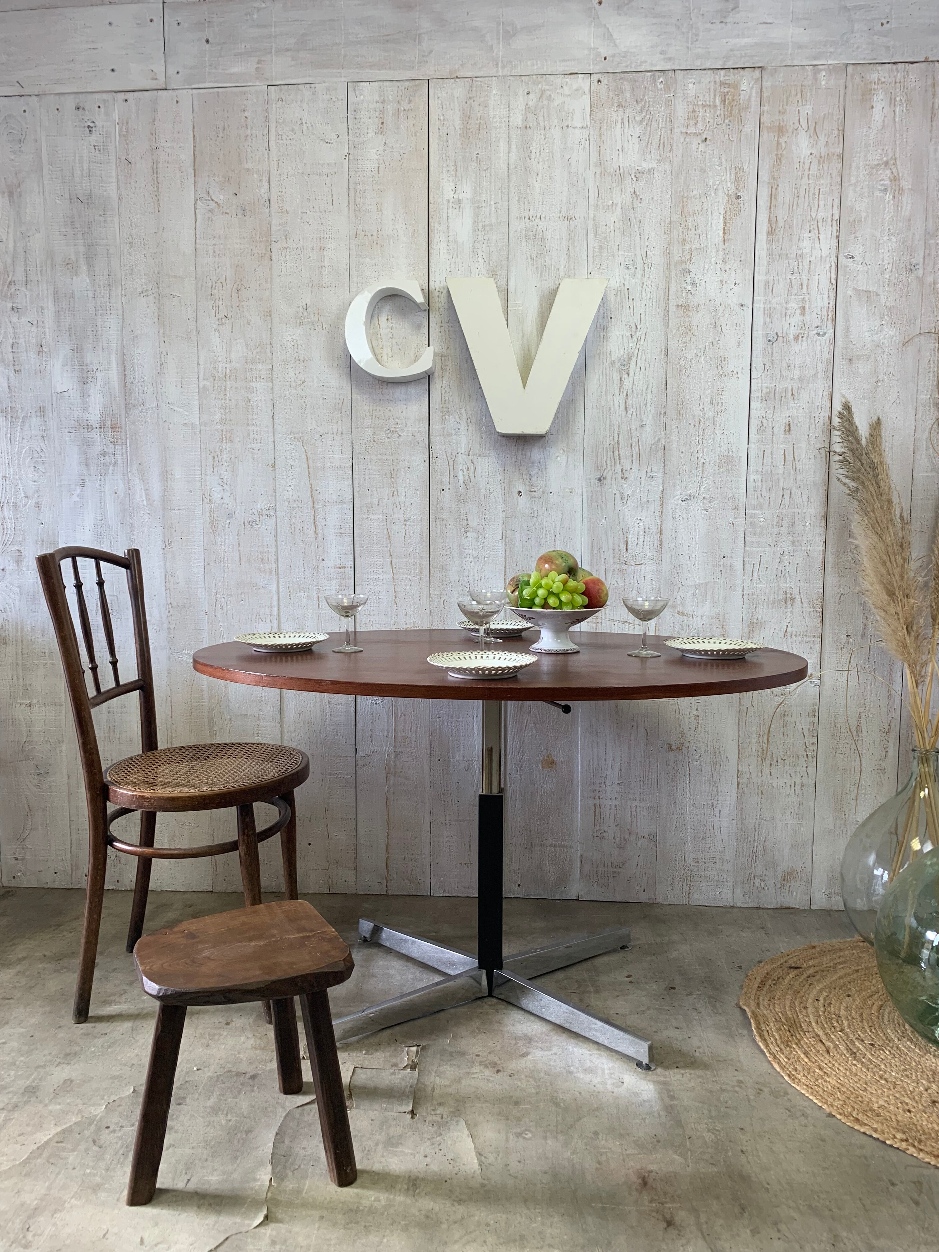 Vintage system table