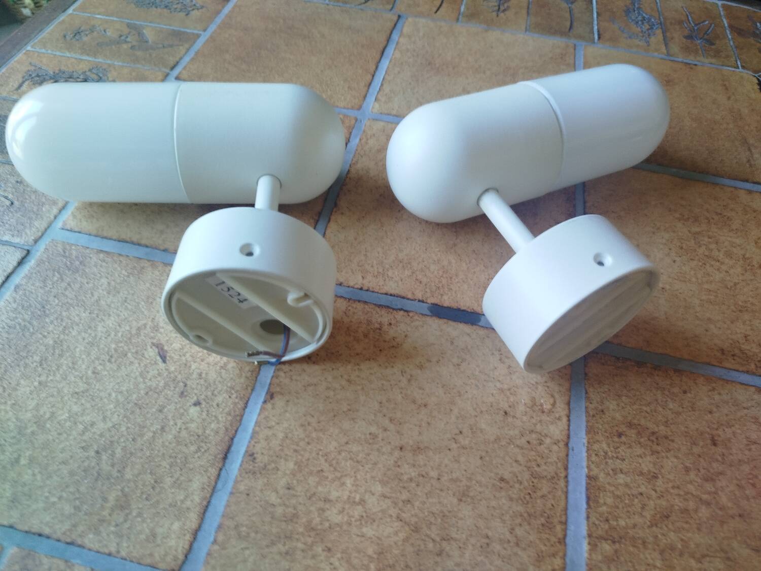 Paire d’appliques ikea östanå – design inma bermudez