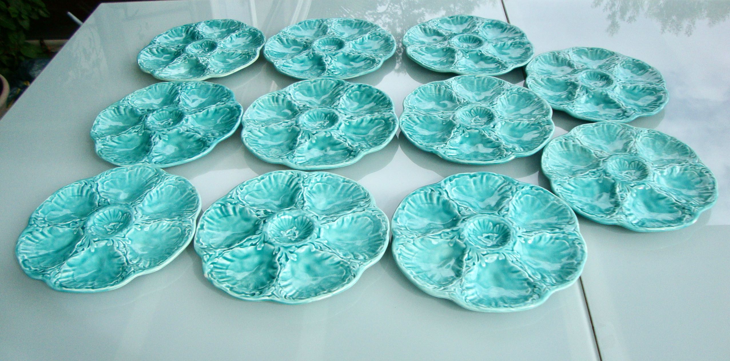 Lot de 11 assiettes à huitres de Gien