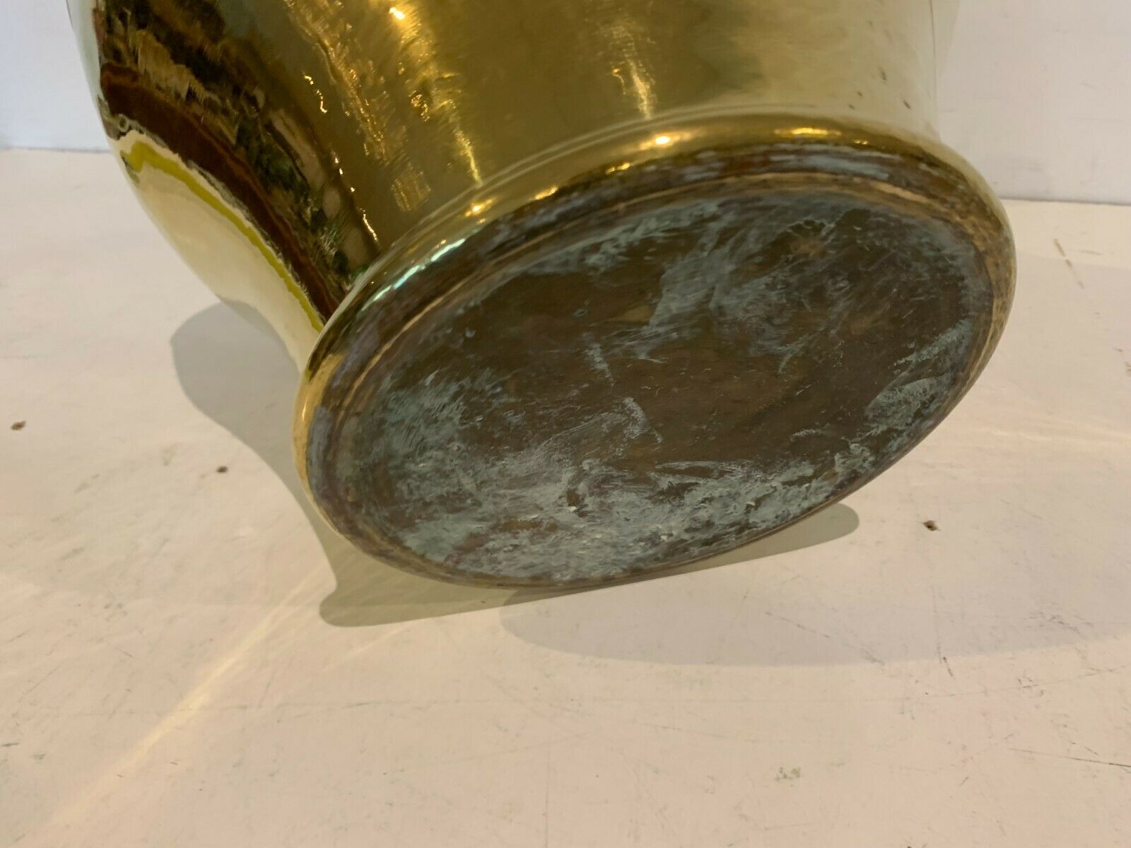 Vase with hammered copper neck XX century