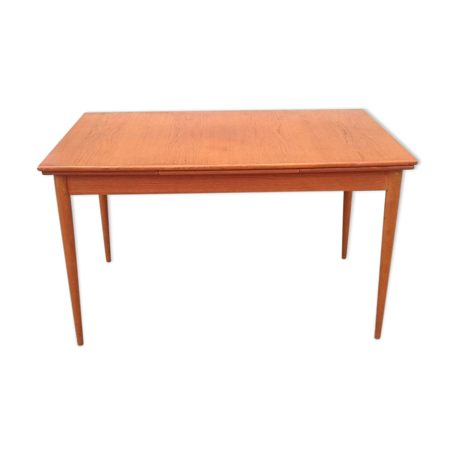 Scandinavian teak table with elongations