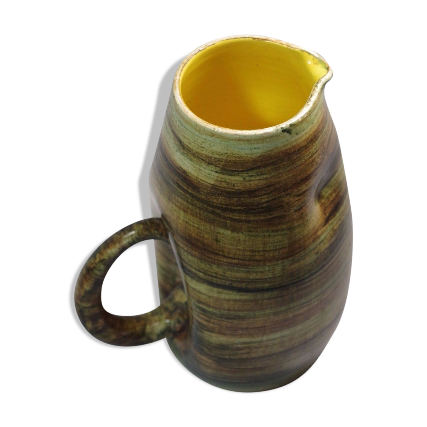 Ceramic pinched free-form pitcher 50 60