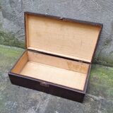 Coffre en bois