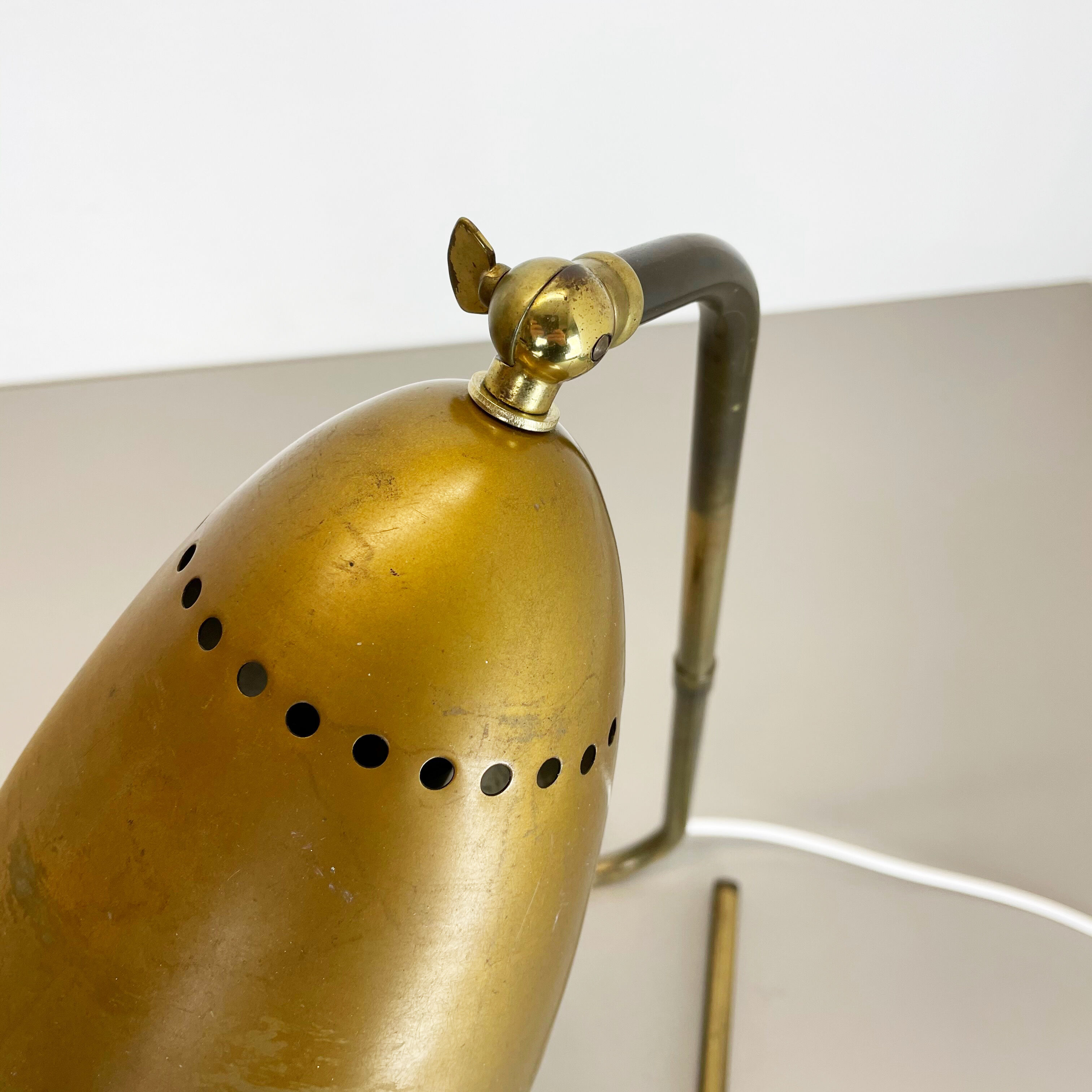 Original Kalmar Style Hollywood Regency Brass Table Light, Austria, 1950s