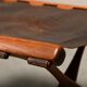 Tabouret Poul Hundevad PH43 Guldhøj en teck et cuir marron, Danemark, années 1960