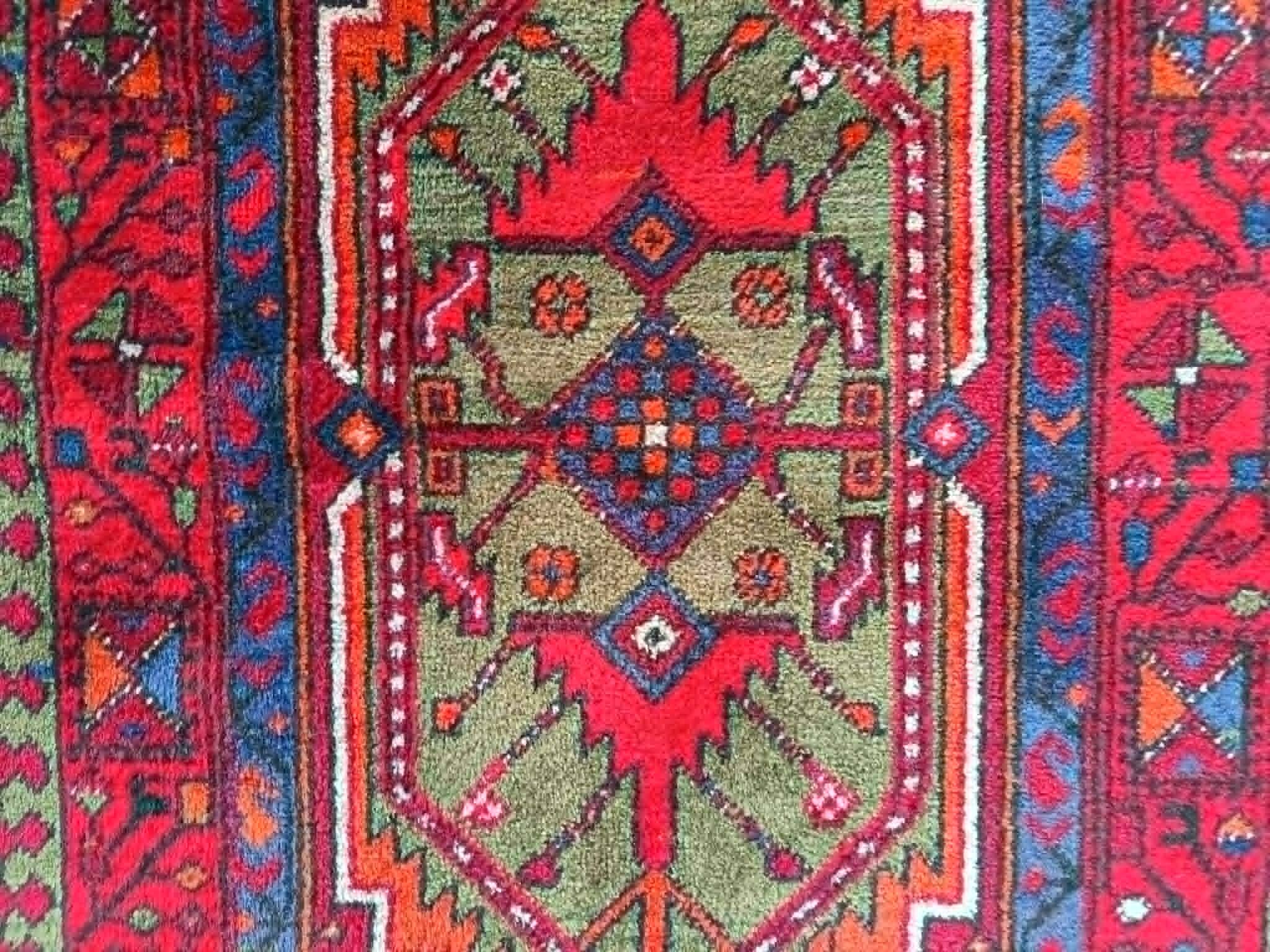 Gallery carpet in Persian style